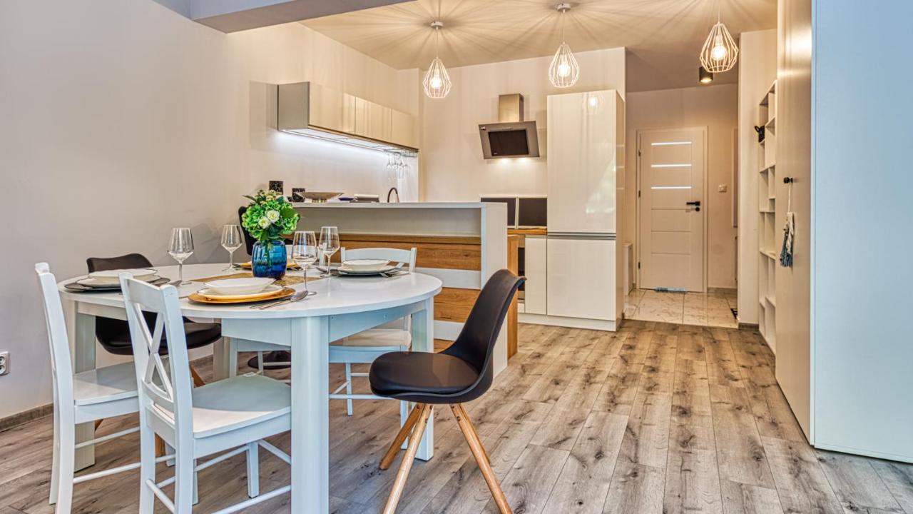 Apartamenty Centrum - Wyszynskiego 9 By Royal Aparts Świeradów-Zdrój 외부 사진